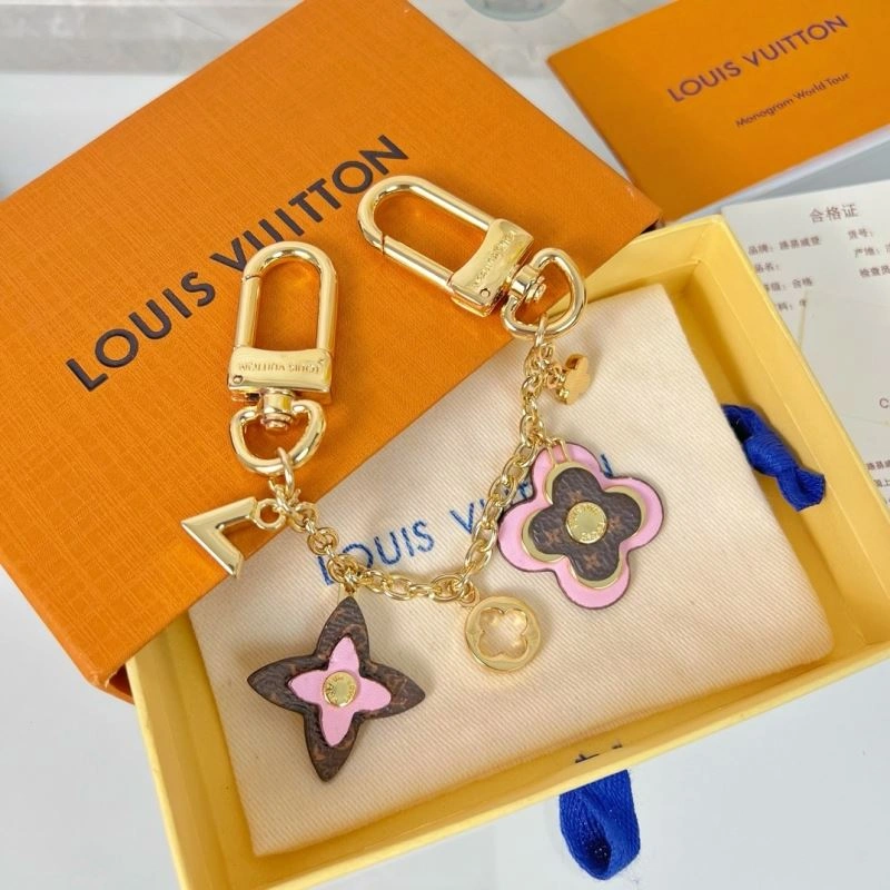 Louis Vuitton Keychains TimelessDesign 267402