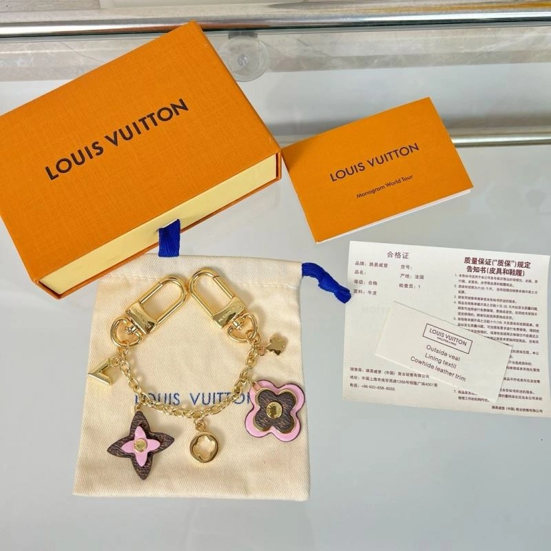Louis Vuitton Keychains TimelessDesign 267402