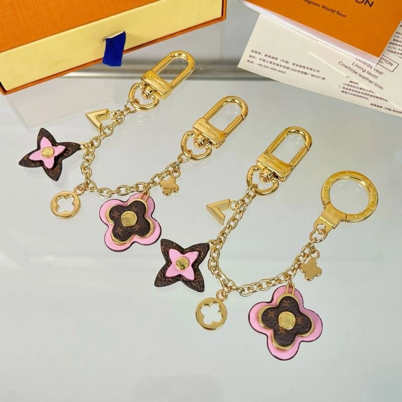 Louis Vuitton Keychains EyeCatching 267398