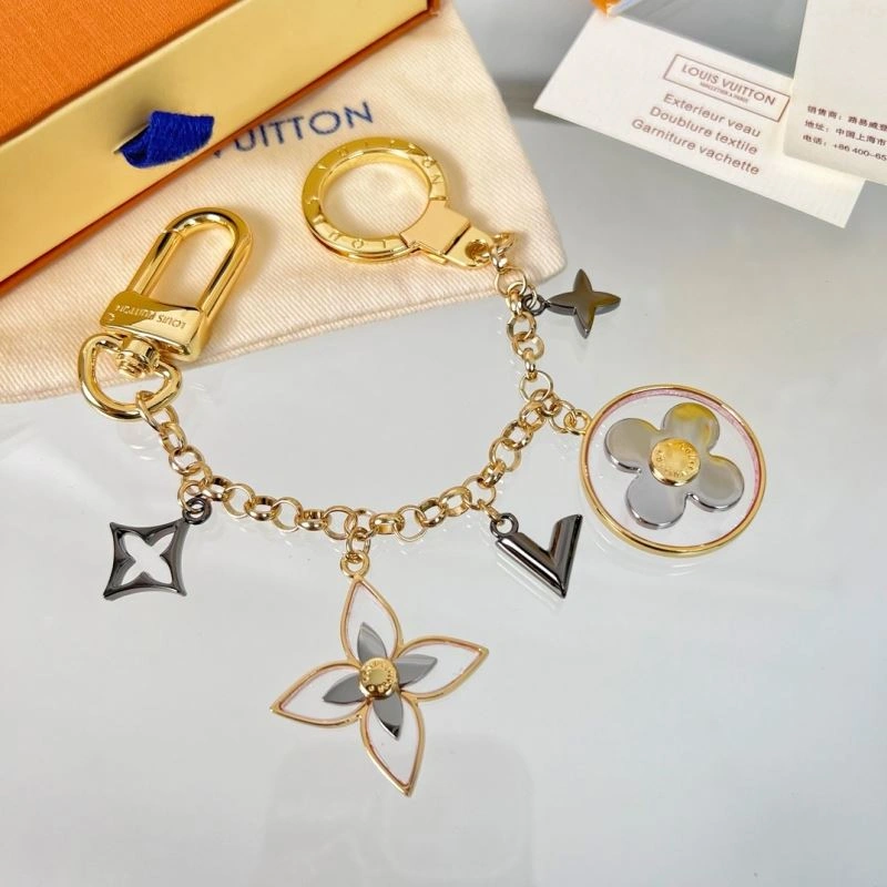 MultiPurpose Louis Vuitton Keychains 267397