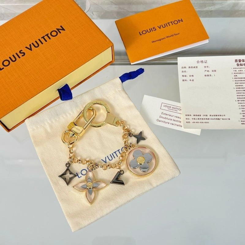 MultiPurpose Louis Vuitton Keychains 267397