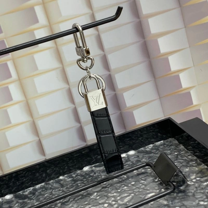 Louis Vuitton Keychains Minimalist 266773