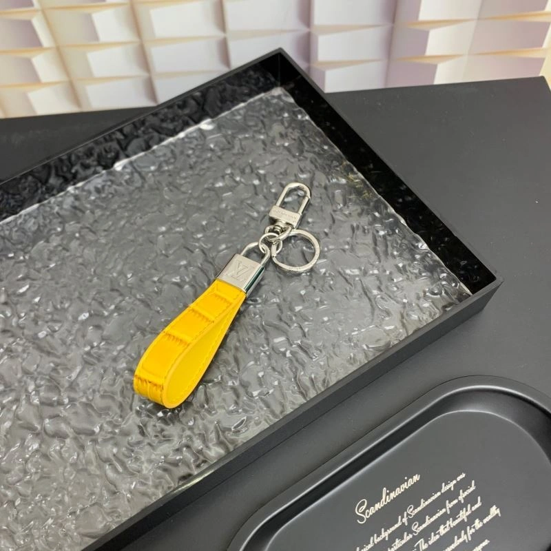 Louis Vuitton Keychains ModernLook 266768