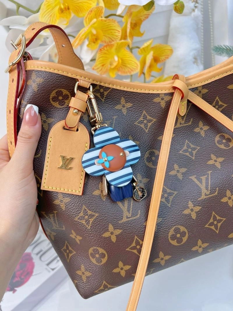EyeCatching Louis Vuitton Keychains 265889