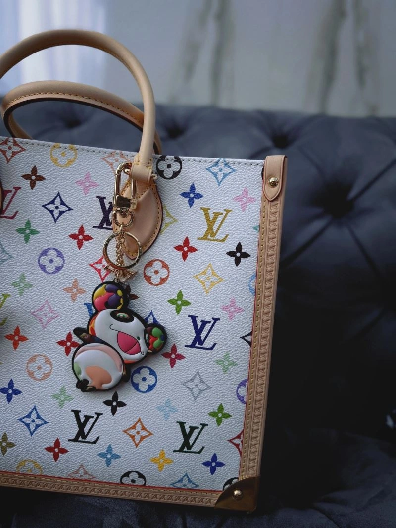 HighPerformance Louis Vuitton Keychains 265899
