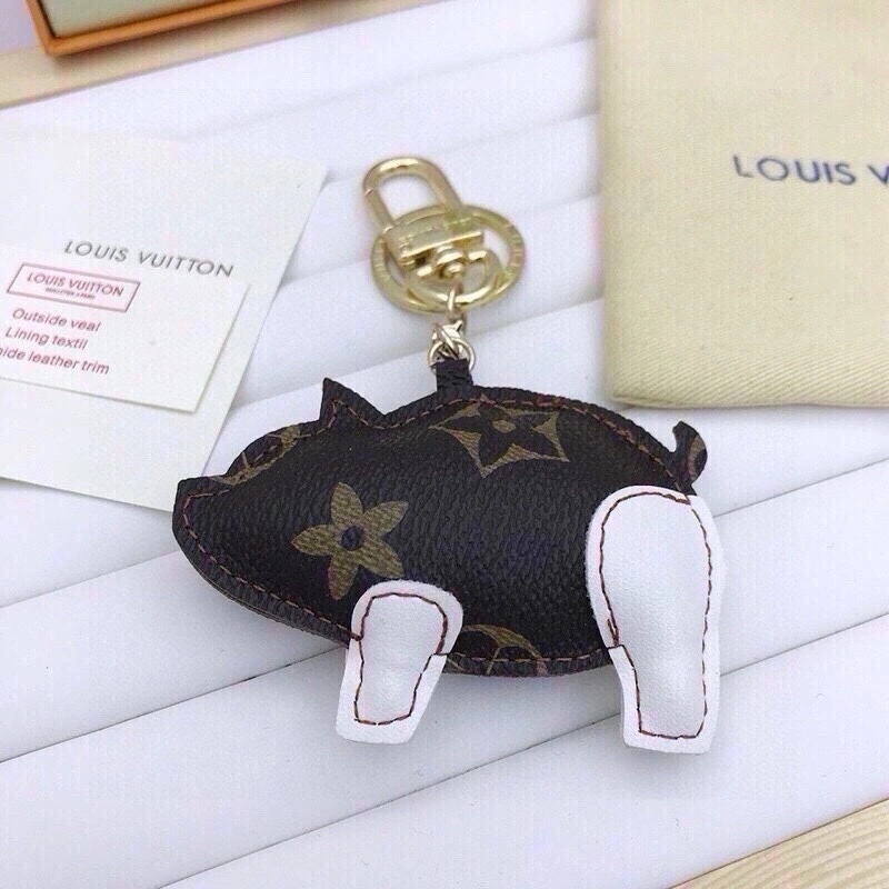 RelaxedFit Louis Vuitton Keychains 266711