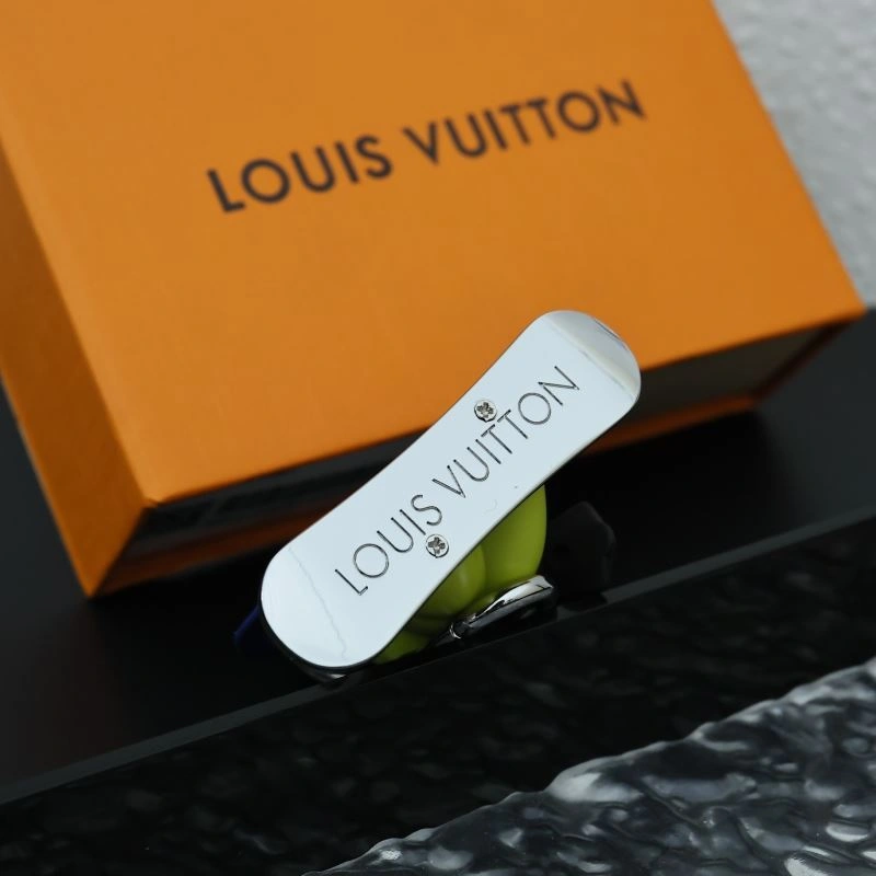 ZeroBulk Louis Vuitton Keychains 266723