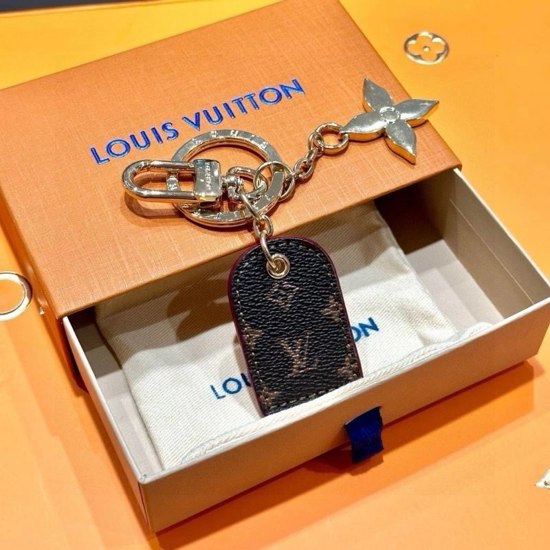 DailyWear Louis Vuitton Keychains 266734