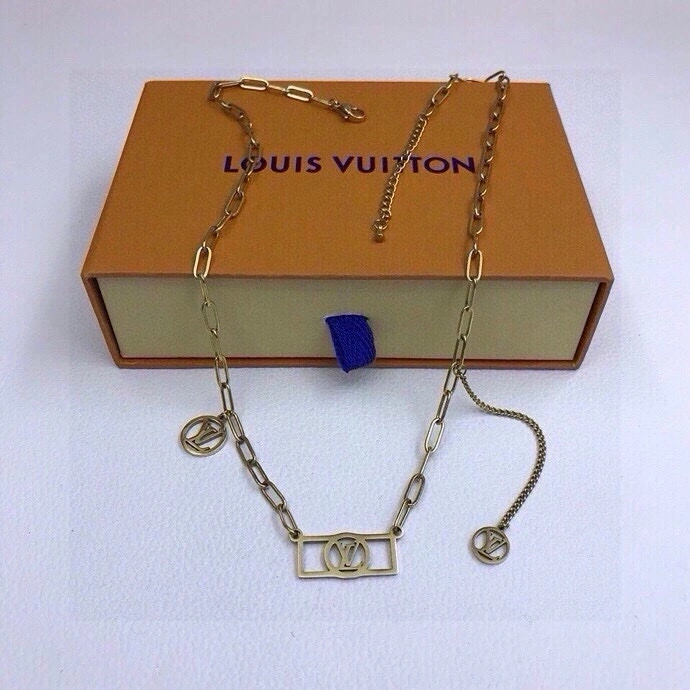 Modern Louis Vuitton Keychains 266708