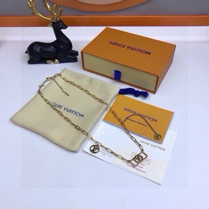 Modern Louis Vuitton Keychains 266708