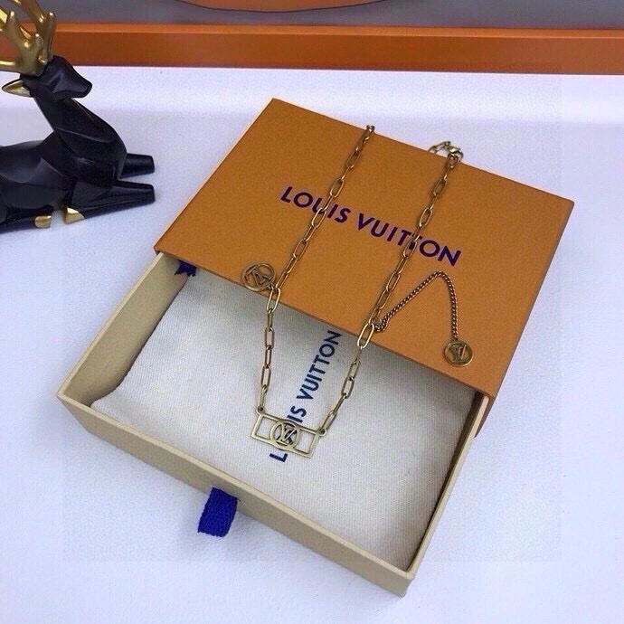 Modern Louis Vuitton Keychains 266708