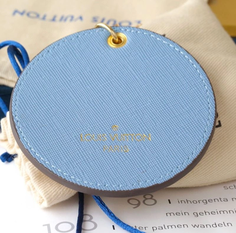 Louis Vuitton Keychains Seasonal 266725