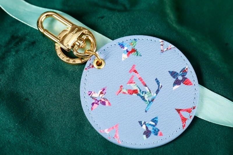 Louis Vuitton Keychains SmoothTexture 266700