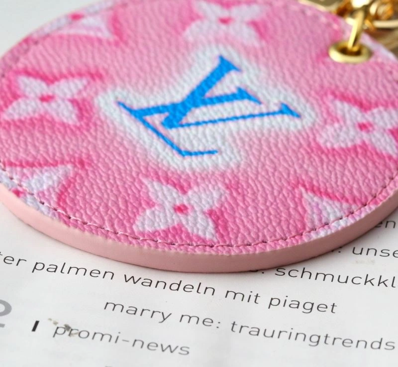 Versatile Louis Vuitton Keychains 266696