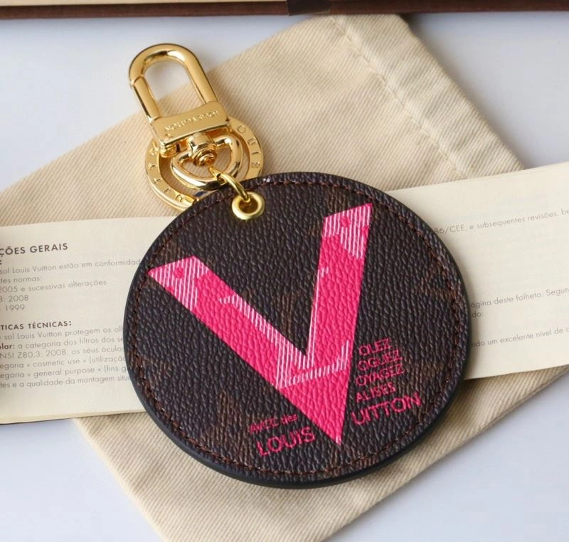 EasyMatch Louis Vuitton Keychains 266695