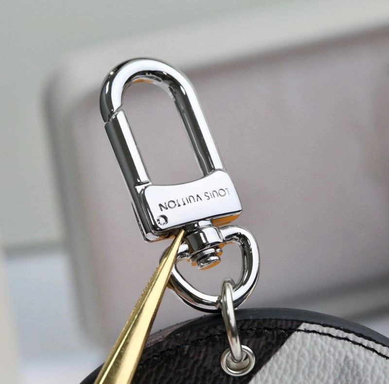 Louis Vuitton Keychains FashionForward 266694