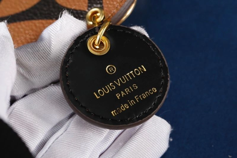 Packable Louis Vuitton Keychains 266685
