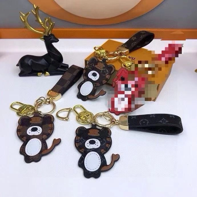 Louis Vuitton Keychains Lightweight 266675