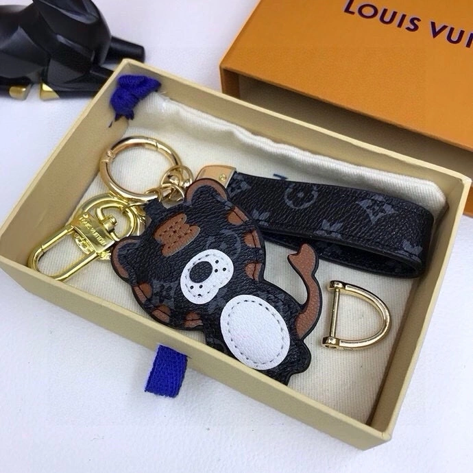 Louis Vuitton Keychains Lightweight 266675