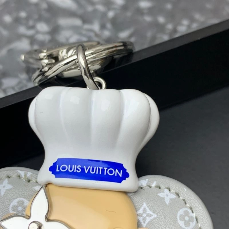 Louis Vuitton Keychains Bold 266680