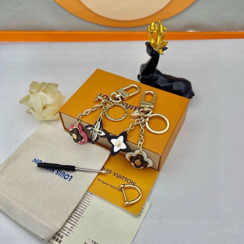 Tailored Louis Vuitton Keychains 266669