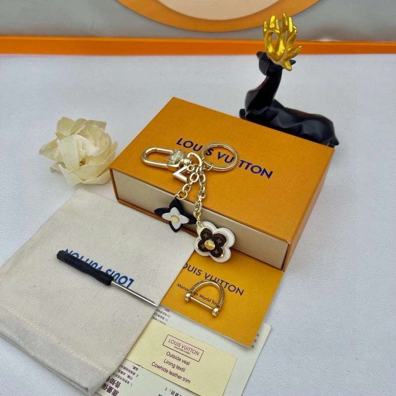 Tailored Louis Vuitton Keychains 266669