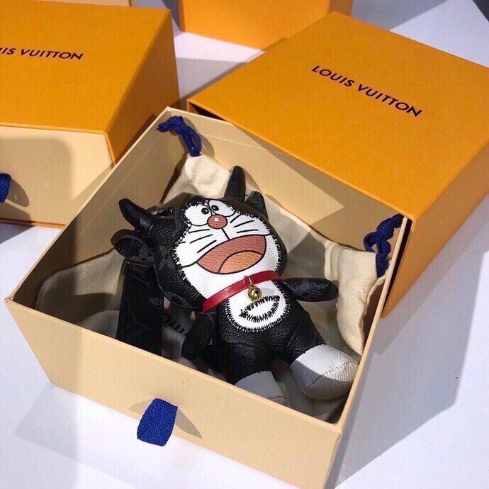 Unisex Louis Vuitton Keychains 266683