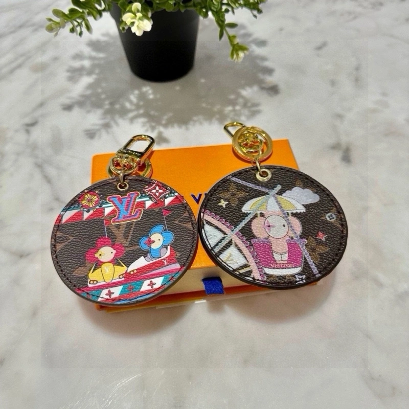 Louis Vuitton Keychains Breathable 266445