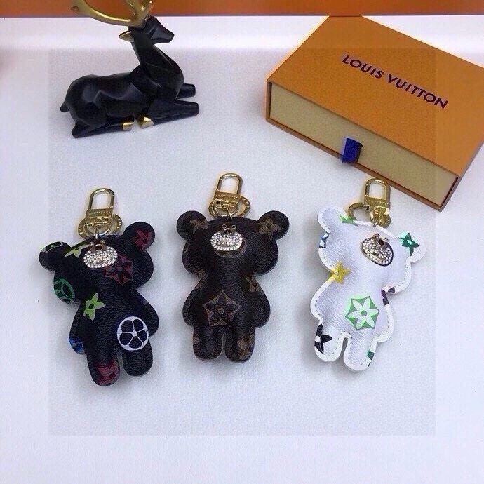 Sleek Louis Vuitton Keychains 266447
