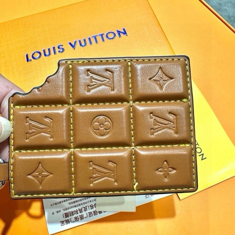 Youthful Louis Vuitton Keychains 266401