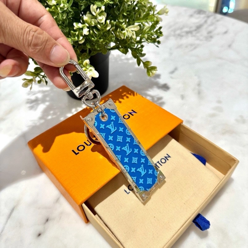 Breathable Louis Vuitton Keychains 266384