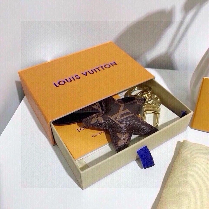 Louis Vuitton Keychains Cozy 266394