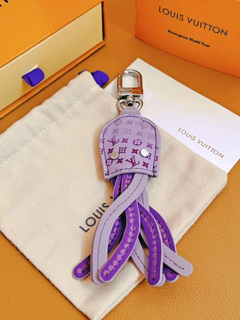 Compact Louis Vuitton Keychains 266395