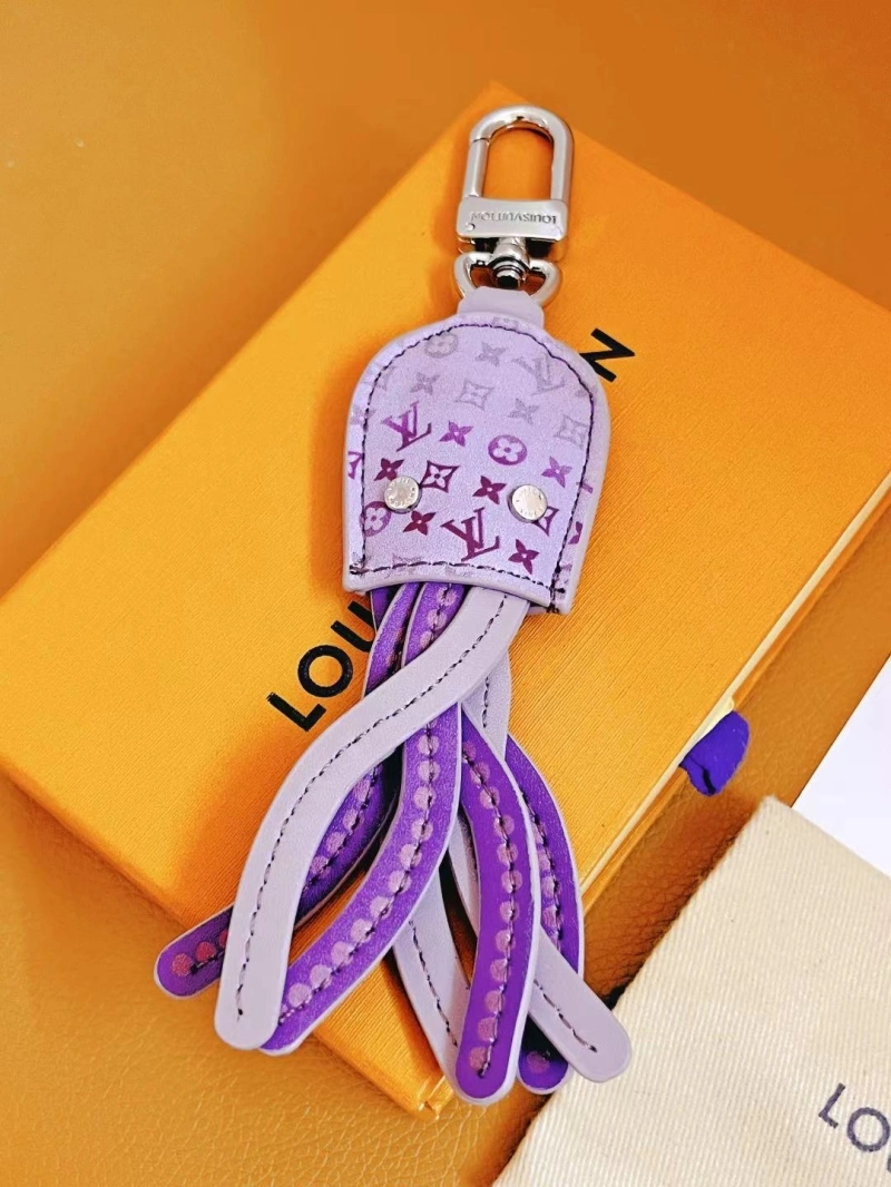 Compact Louis Vuitton Keychains 266395