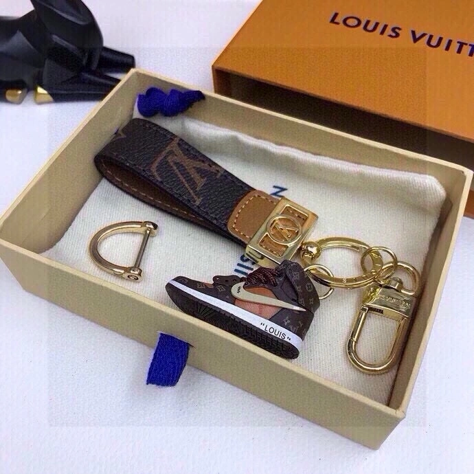 Thermal Louis Vuitton Keychains 266387