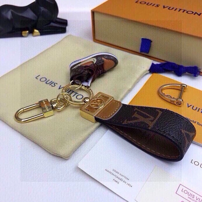 Thermal Louis Vuitton Keychains 266387