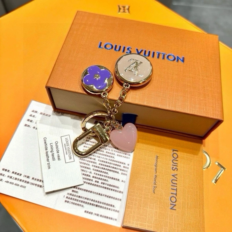 Tailored Louis Vuitton Keychains 266367
