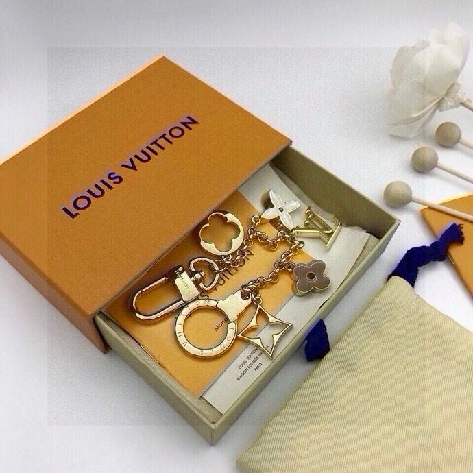 Louis Vuitton Keychains Timeless 266355