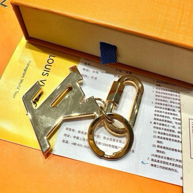 Louis Vuitton Keychains Elegant 266361
