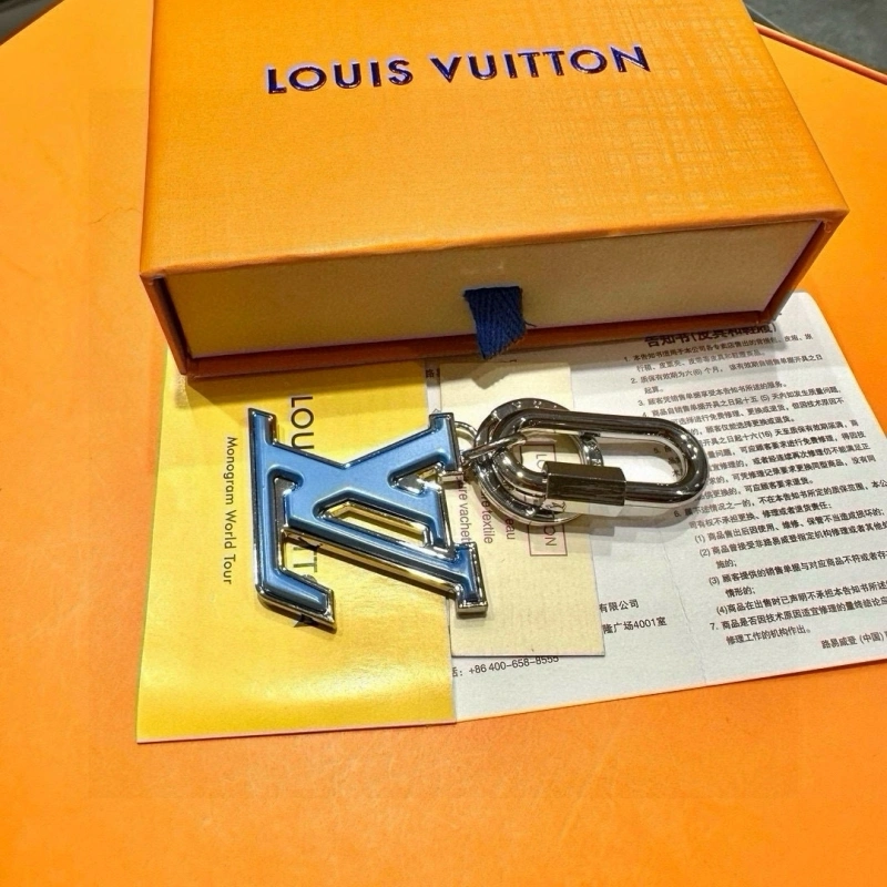 MoistureWicking Louis Vuitton Keychains 266363