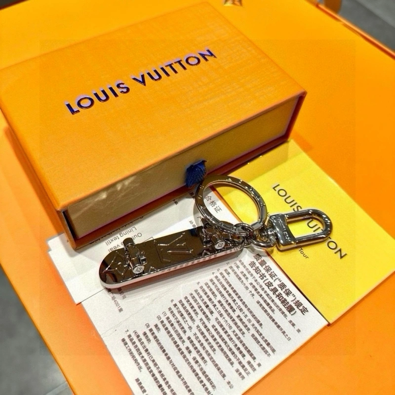 Louis Vuitton Keychains TimelessDesign 266352