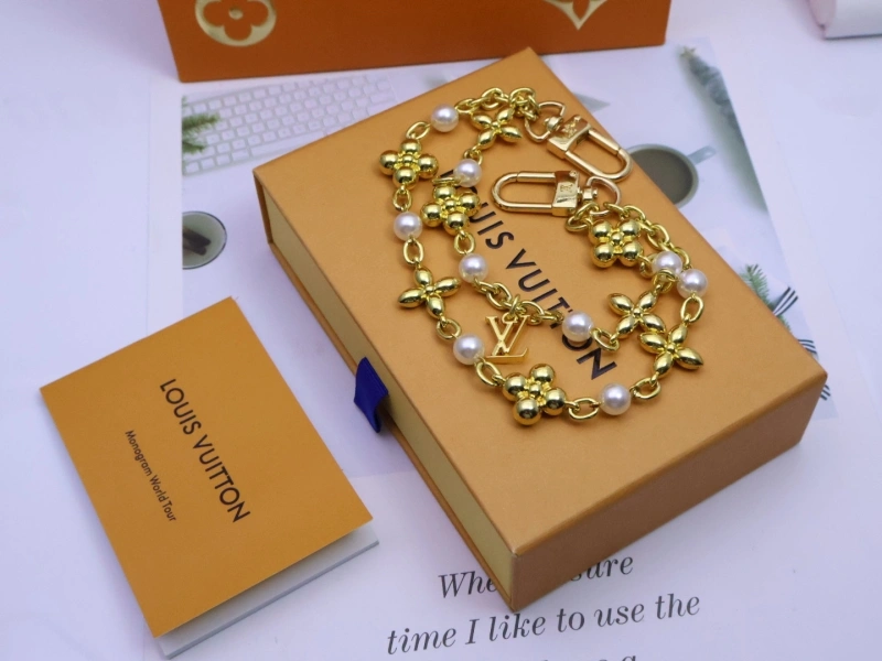 ZeroBulk Louis Vuitton Keychains 266354