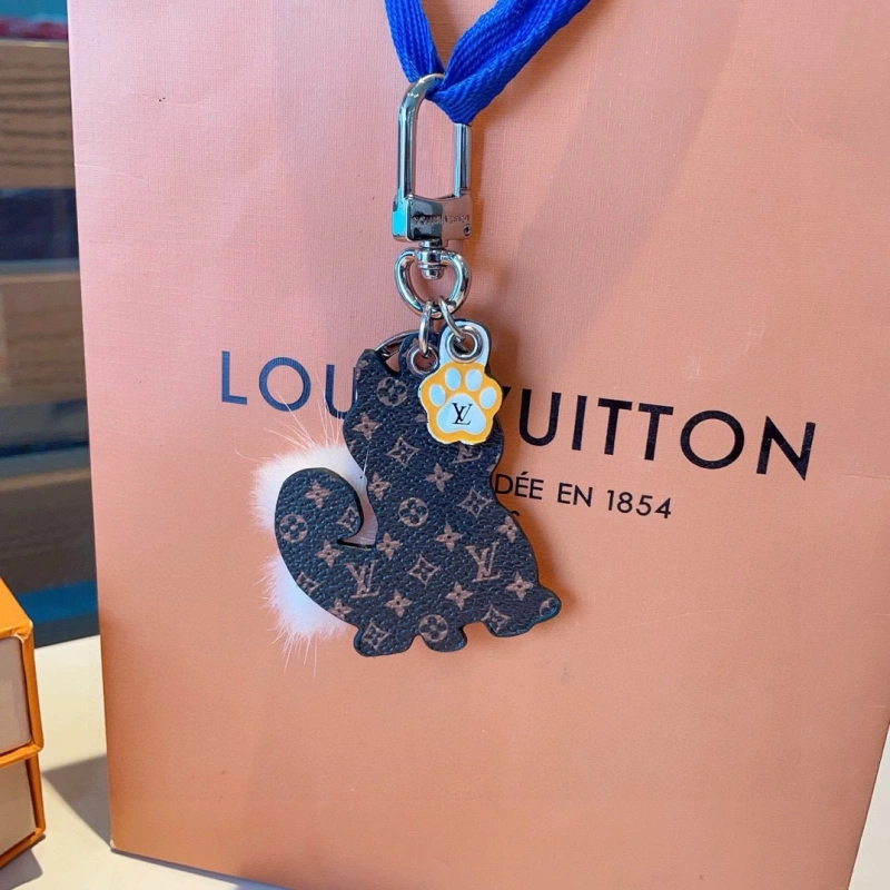 Louis Vuitton Keychains FashionForward 266336