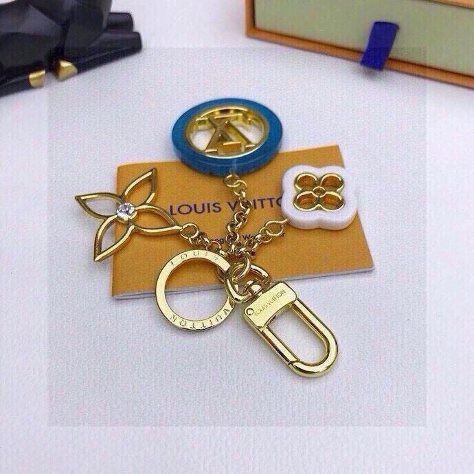 Compact Louis Vuitton Keychains 266324