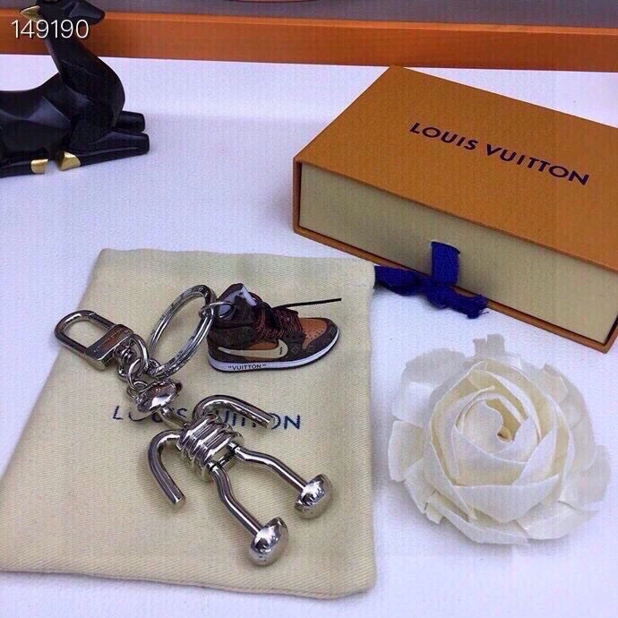 Louis Vuitton Keychains Supportive 266313