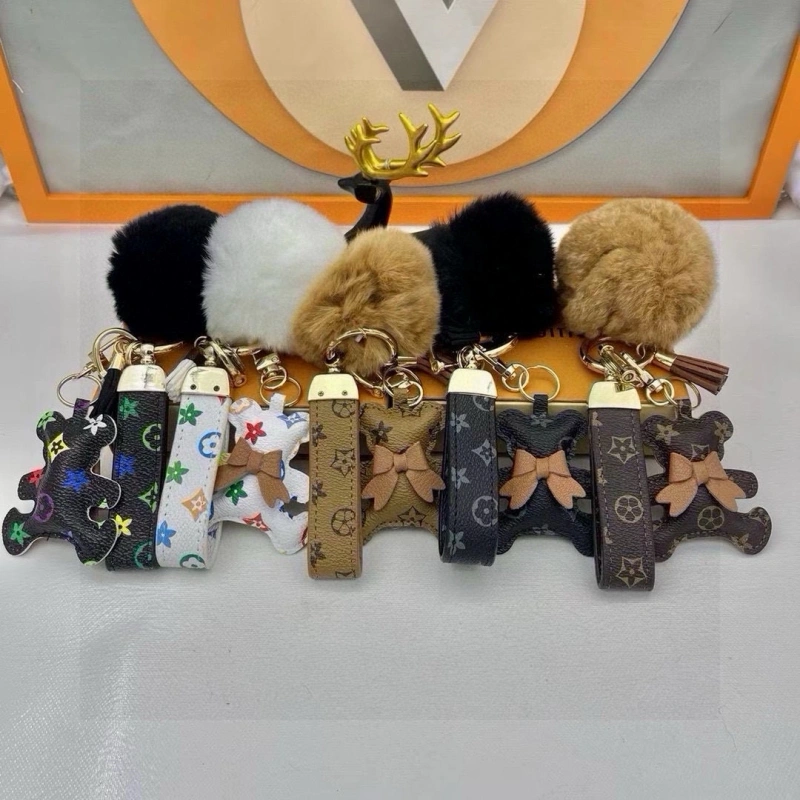 Casual Louis Vuitton Keychains 266291