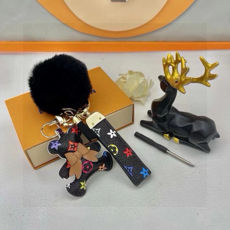 Casual Louis Vuitton Keychains 266291