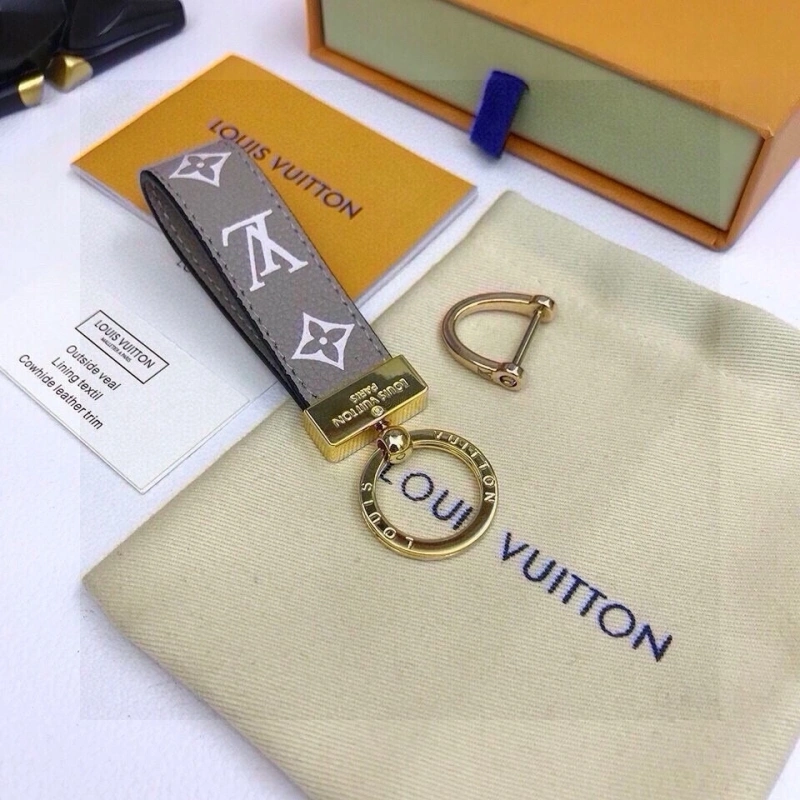 TechFriendly Louis Vuitton Keychains 266287