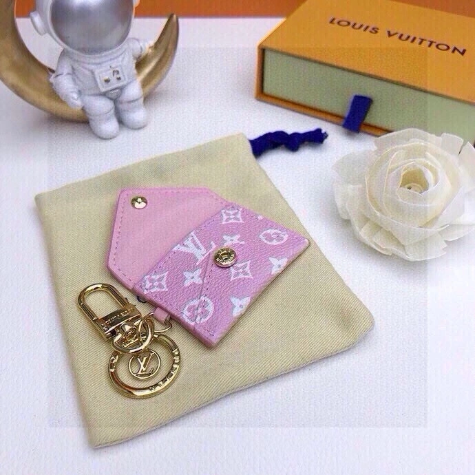 HighPerformance Louis Vuitton Keychains 266276