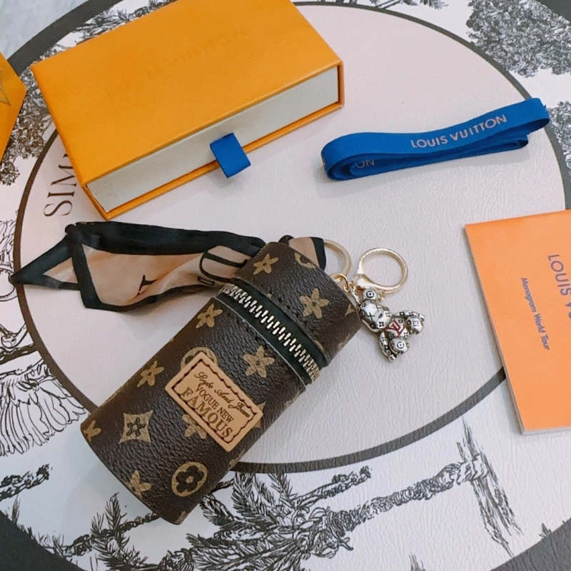 Louis Vuitton Keychains Sophisticated 266265
